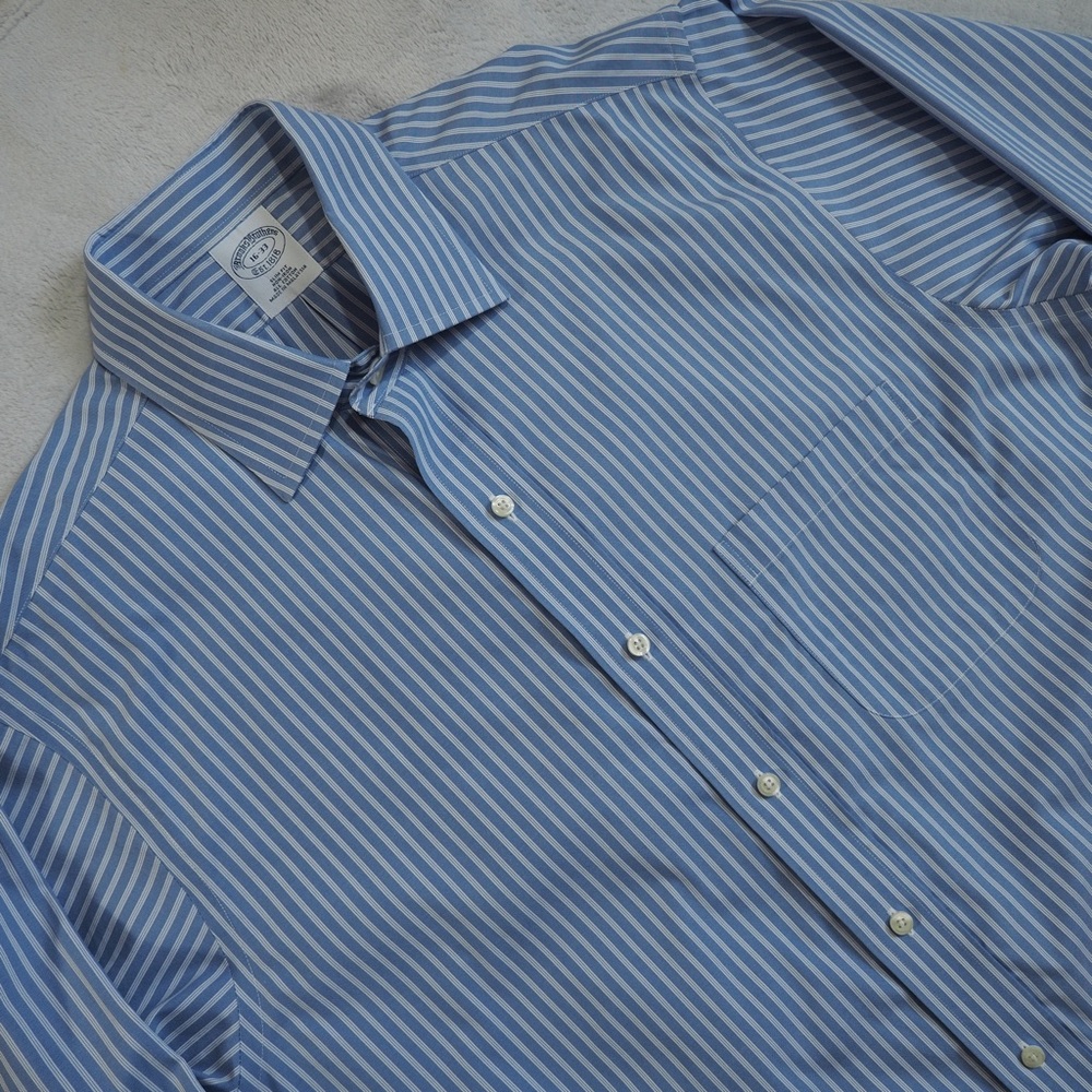 Brooks Brothers 1818 Slim Fit Blue and White Striped Casual Button Down Shirt